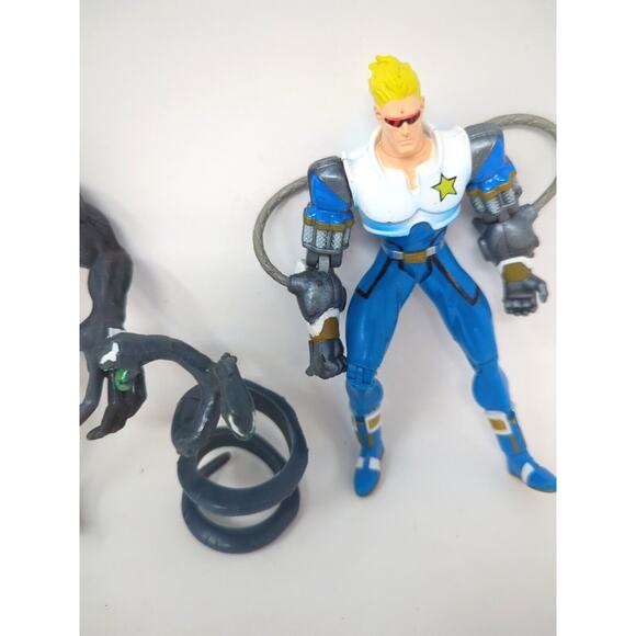 Vintage 1999 Marvel vs Capcom VENOM & CAPTAIN COMMANDO Figures Toybiz complete - Picture 2 of 6